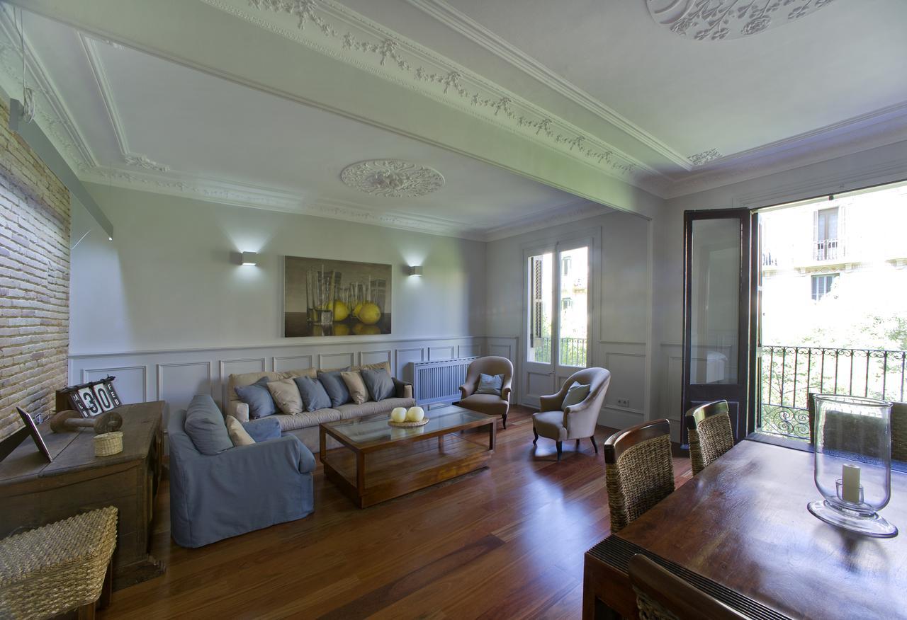 Montaber Apartment - Bailen บาร์เซโลนา ภายนอก รูปภาพ